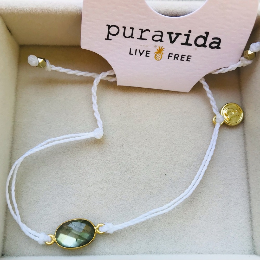 Pura Vida labradorite bracelet
